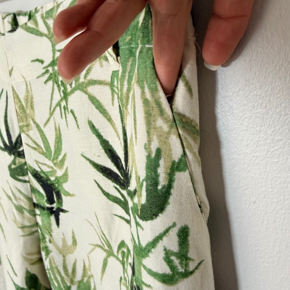 J. Jill Wide Leg Linen Blend Cropped Botanical Print Pants (Small P) Flowy Light - Picture 8 of 16